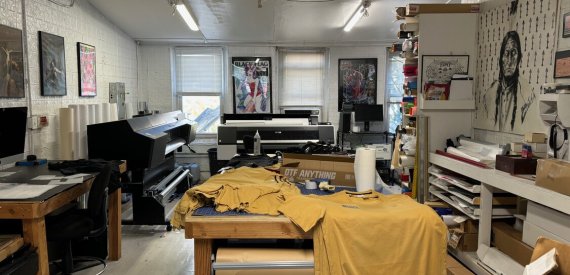138 Bayard Street, Williamsburg: 2,575 SF Warehouse/Flex Space for lease
