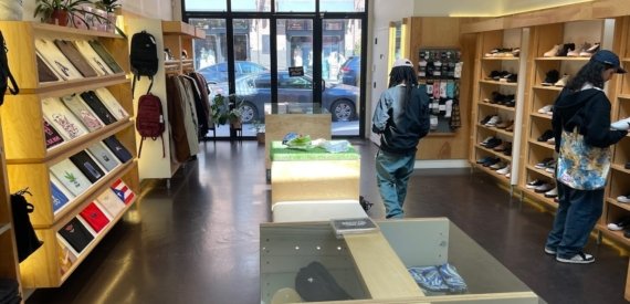 82 North 3rd Street, Williamsburg: 1,250 SF Retail Space with 1,000 SF Basement
