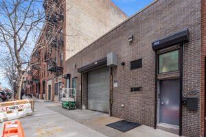 606 Dean Street