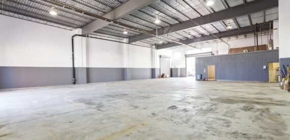 Astoria Warehouse For Lease