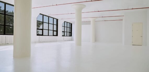 25,000 SF – 6th Floor Warehouse