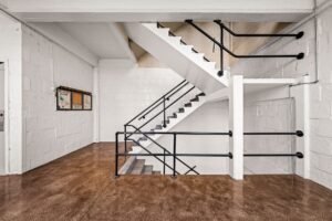 25,000 SF – 6th Floor Warehouse