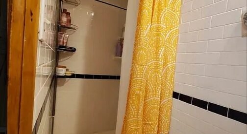 Amazing Bargain two bedrooms prime upper east side Location East 75 street &amp; 1Ave