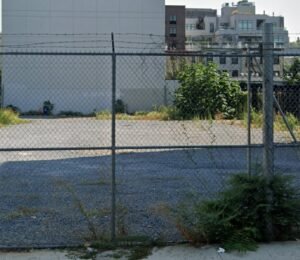 Williamsburg Residential Development Site: Small lot, Build 5,000 SF