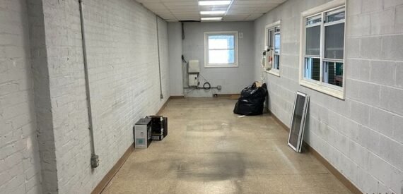 39-07 22nd St – Industrial