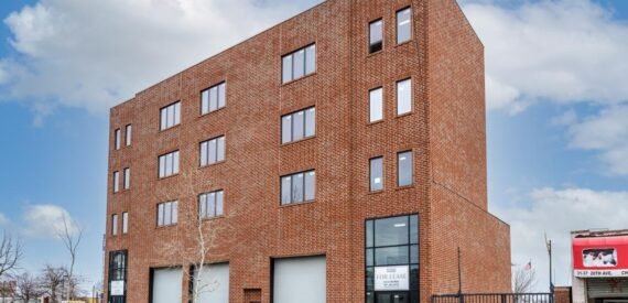 Astoria Warehouse For Lease