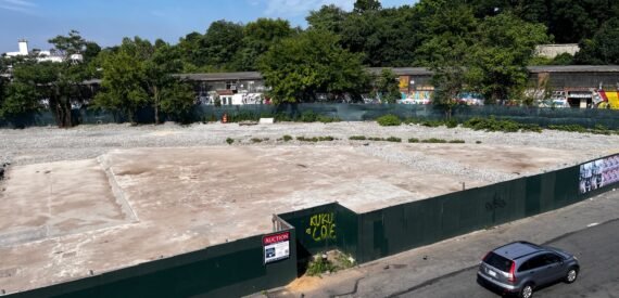 136,500 SF Industrial Development Site For Sale – Maspeth