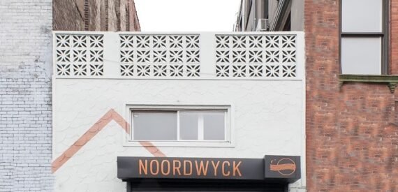 243 Berry Street: Williamsburg – 980 SF Retail Space