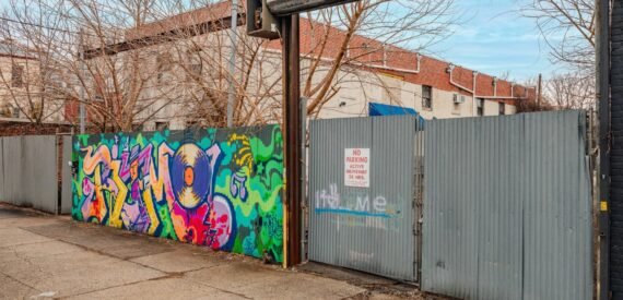 4,500 to 6,500 SF of Vacant Land
