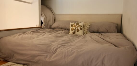 AMAZING LOFT STUDIO – 1BA – West Village