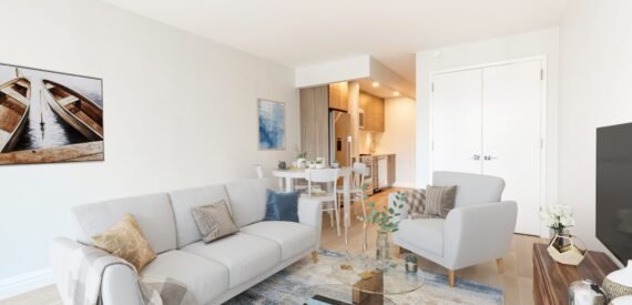 Studio/ Hells Kitchen/ Short distance to express trains