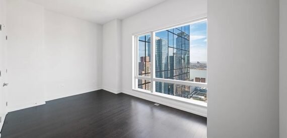 NO FEE! Luxury Studio with W/D in Unit