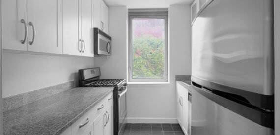 Flex Three BedRoom/ Hells Kitchen Lux