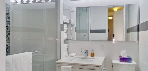 STUNNING LOFT -2BR/2BA – NOHO