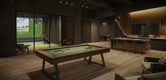 NO FEE! 2BR/2Bath- Outdoor Pool, Technogym &amp; More!