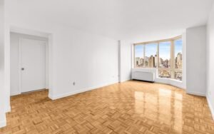 Flex 2 Bed/ Lux building/ Hells Kitchen