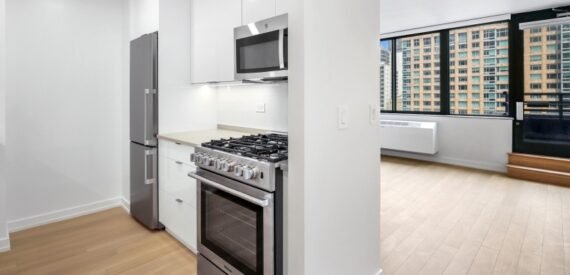 Studio Lincoln Center/ Luxury