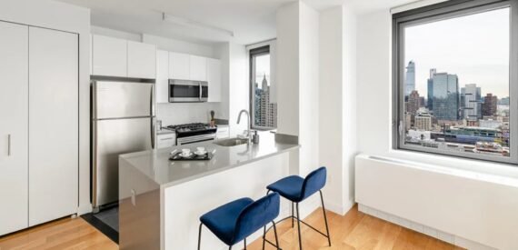 Flex 3 bed room/ Columbus Circle/