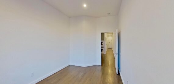 BRIGHT &amp; BEAUTIFUL -5BR /2BA – W&amp;D -City College