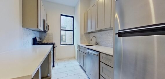 BRIGHT &amp; BEAUTIFUL -5BR /2BA – W&amp;D -City College
