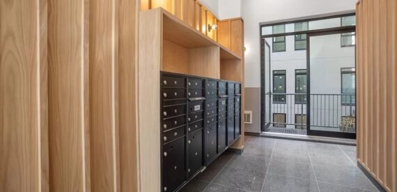 STUNNING – 1BR/1BA – W&amp; D – SUGAR HILL