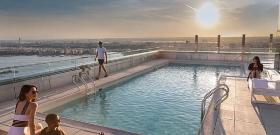 NO FEE! Luxury Studio with W/D in Unit