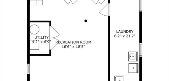 Single Family House in Glen Cove, NY