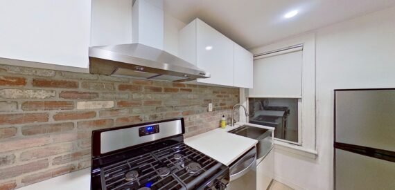 EXCELENT 1BR /1BA – PRIME WILLIAMSBURG
