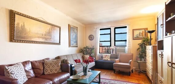 HUGE OPPORTUNITY 3BR /1BA &#8211; CONDO &#8211; FOR SALE