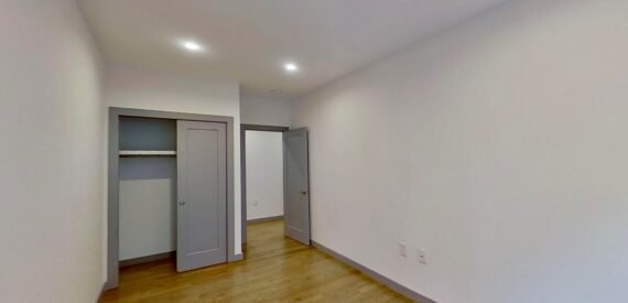 FABULOUS 4BR /2BA – W&amp;D -HEIGHTS