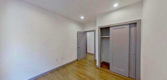 FABULOUS 4BR /2BA – W&amp;D -HEIGHTS