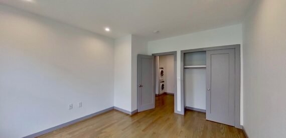 FABULOUS 4BR /2BA – W&amp;D -HEIGHTS