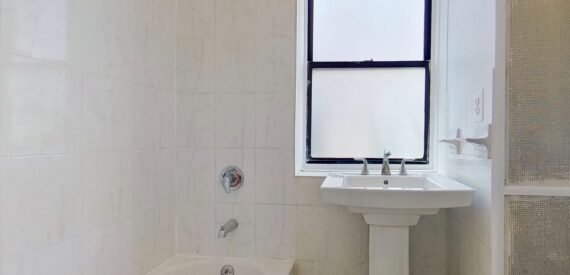 SPACIOUS 1BR /1BA – UWS