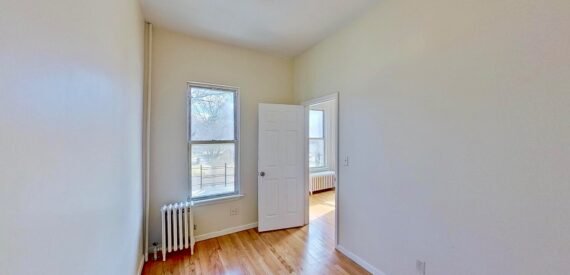NEWLY RENOVATED HUGE -3BR/1BA – BUSHWICK