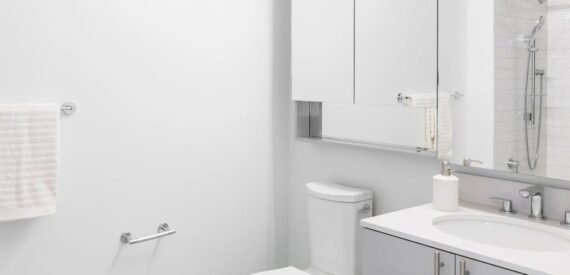 NO FEE! Large 1br with an Alcove! Prospect Park