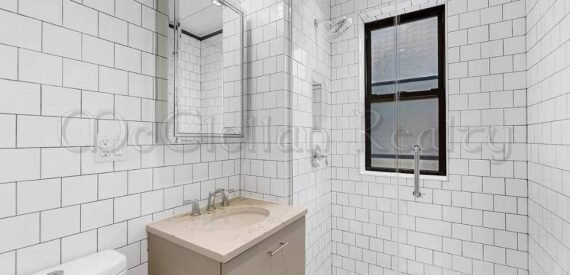 Gut Renovated Large 6 Bedroom Duplex w/ 4 Full Bathrooms and Washer (Greenwich Village)