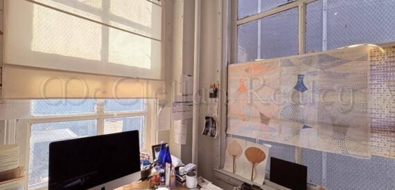 3 Exposures/Windows Creative Loft Office Space Full Kitchen Photograph (Chelsea)