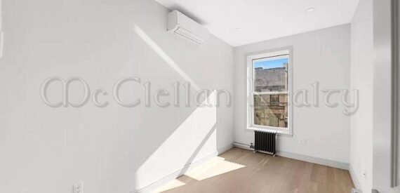 Gut Renovated Large 6 Bedroom Duplex w/ 4 Full Bathrooms and Washer (Greenwich Village)