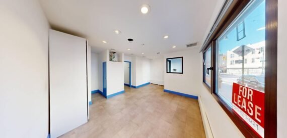 Storefront / retail / office space for rent in prime Greenpoint (Brooklyn)