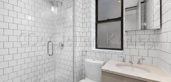 Gut Renovated Large 6 Bedroom Duplex w/ 4 Full Bathrooms and Washer (Greenwich Village)