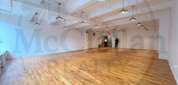 Wide Office Loft, Hardwood Floor, Nice Aesthetic (Midtown West)