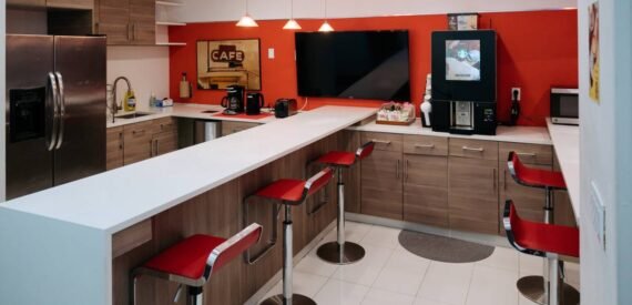 Prime Penn Station- Private Office Space for 12-15 People-Movein ASAP (Midtown West)