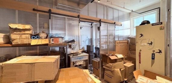 3 Exposures/Windows Creative Loft Office Space Full Kitchen Photograph (Chelsea)