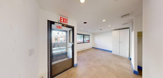 Storefront / retail / office space for rent in prime Greenpoint (Brooklyn)