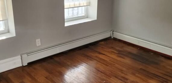 3BR – Renovated Apartment with Backyard Access | Tenant Pays Electric &amp; Gas (Brownsville)