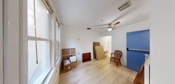 Storefront / retail / office space for rent in prime Greenpoint (Brooklyn)