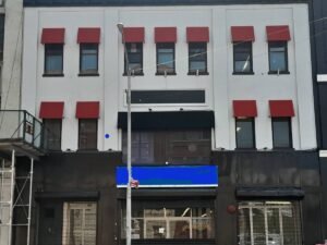 Building for Sale or Lease – Vacant 3 Floors Plus Lower Level on W 181st (Inwood/Washington Heights)