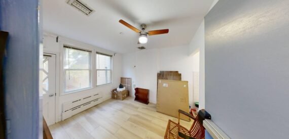 Storefront / retail / office space for rent in prime Greenpoint (Brooklyn)