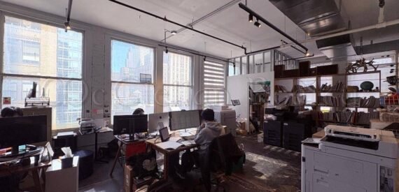 3 Exposures/Windows Creative Loft Office Space Full Kitchen Photograph (Chelsea)