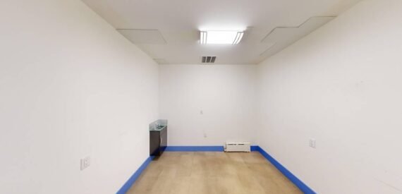 Storefront / retail / office space for rent in prime Greenpoint (Brooklyn)